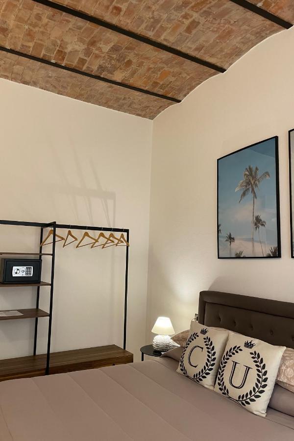 Corso Umberto Rooms Olbia Exterior foto